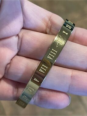 Gold Roman Numeral Bracelet Bangle